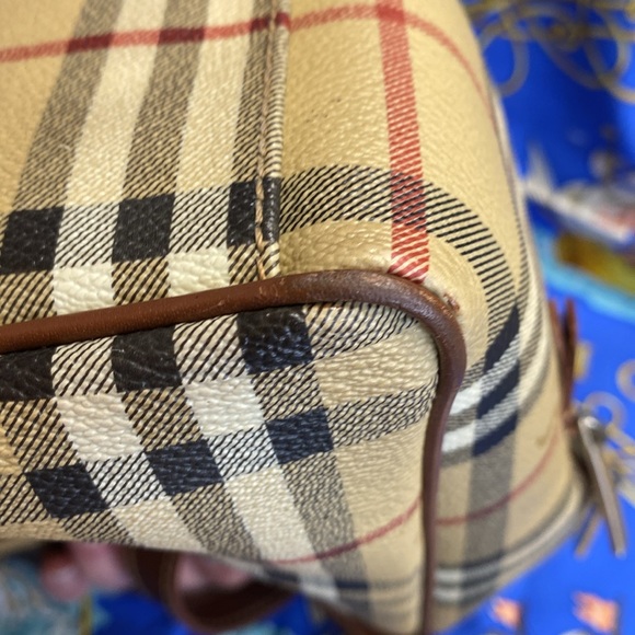 Burberry Square Tote with COA - Picture 7 of 16